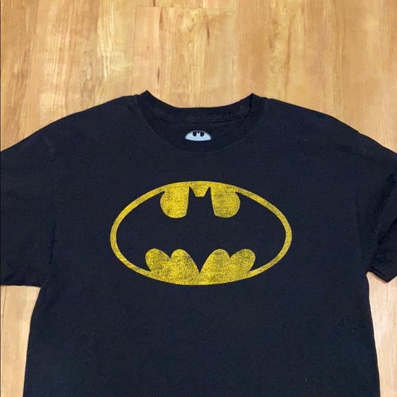 Batman unisex graphic tee - Picture 2 of 2